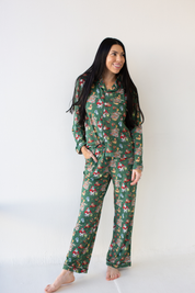 A Very Merry Pix-Mas: Womens Button-Up Set
