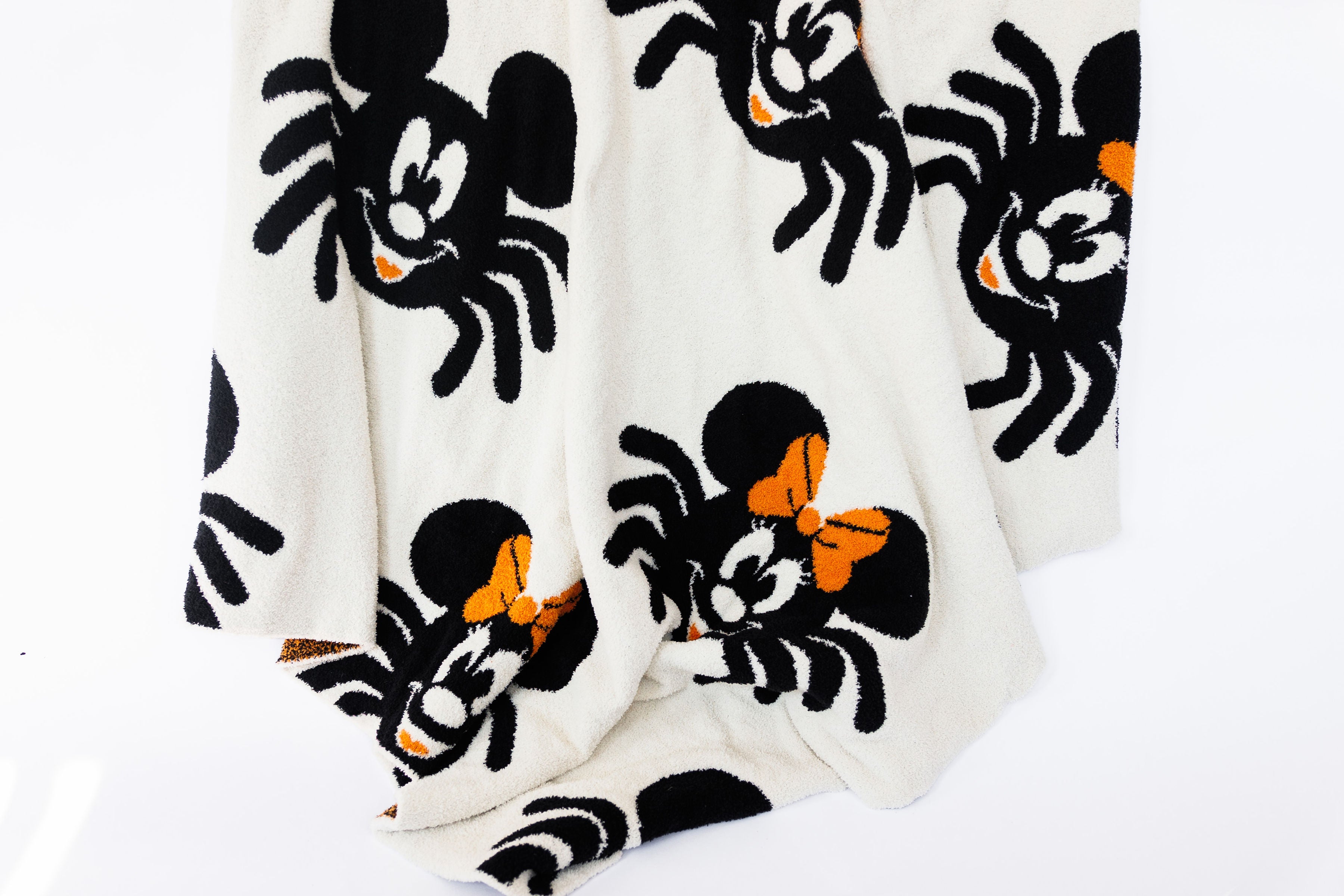 Spooky Spider Mouse: Blanket