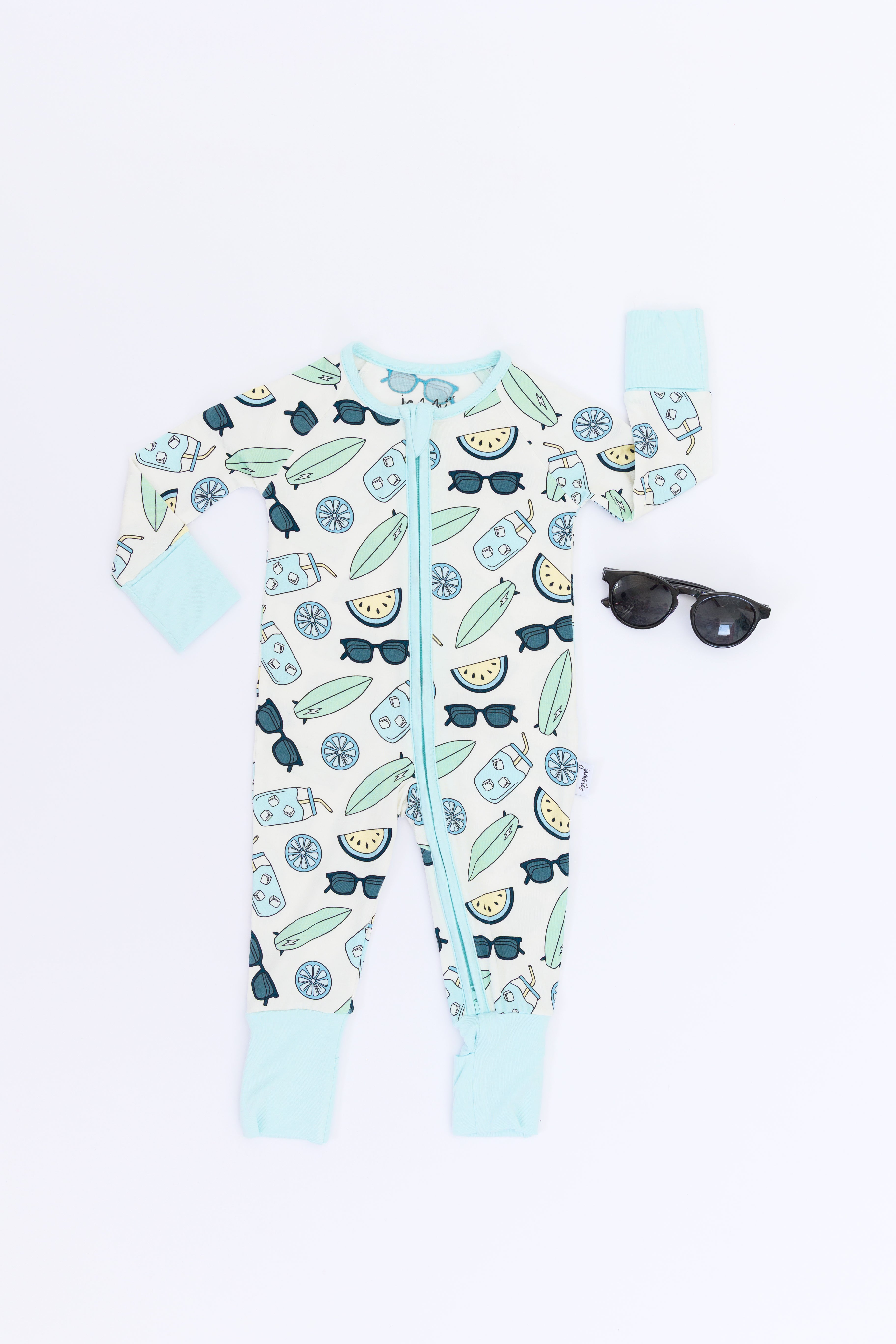 Coastal Cool: Zippy